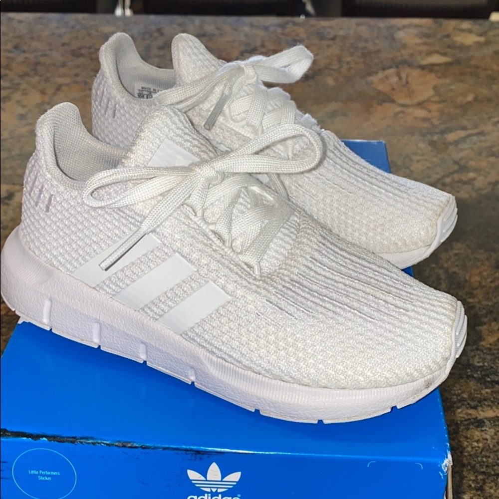 Toddler Adidas Swift Run Sneaker